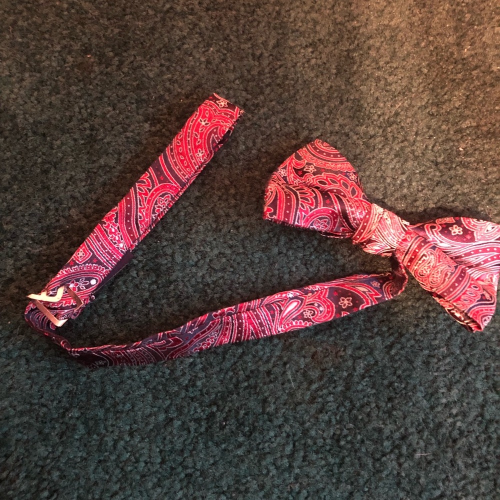 Polo assassin bowtie